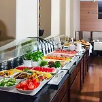 Hotell Nh 4*