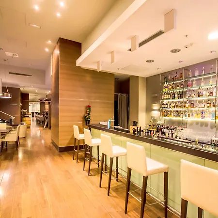 Nh波兹南酒店 4* 波兹南