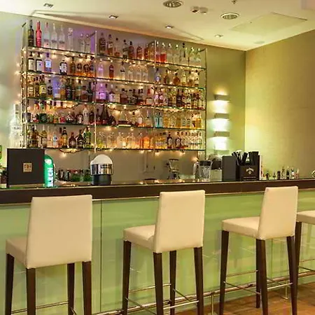 Nh波兹南酒店 波兹南
