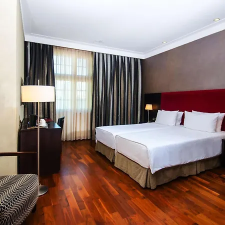 Nh Hotel 4*