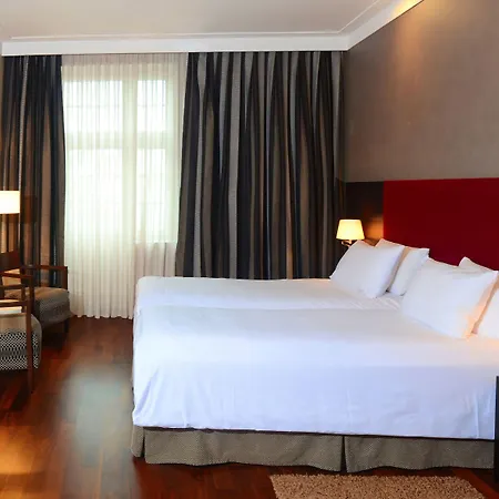 Nh Hotel 4*